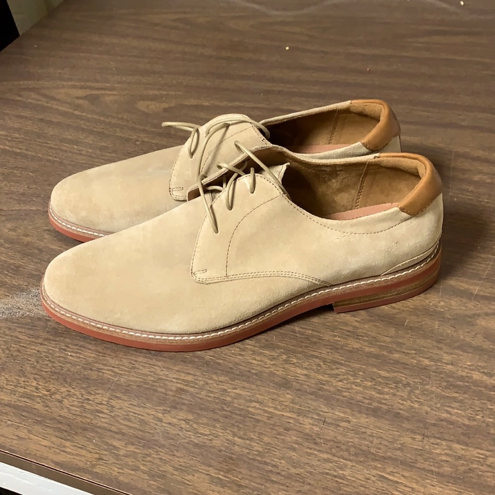 Florsheim Shoe Company suede oxfords.